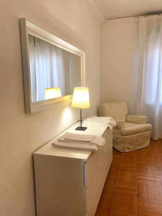 A Casa Di Sandro. Spazioso Appartamento Citycenter Padua Exterior foto